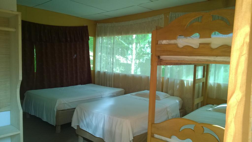 Amazon Queen Lodge 마잔 객실 사진